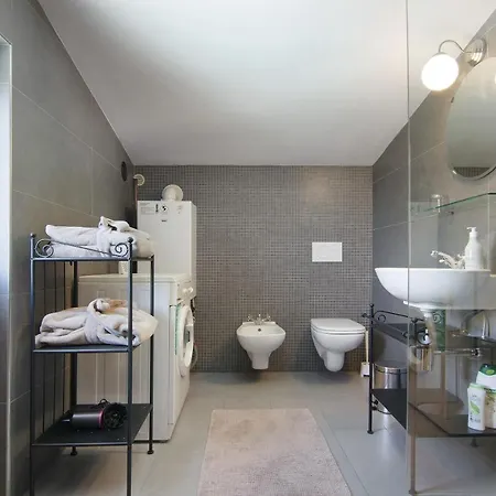 Villa Eden Jacuzzi Pool Feriehus Domaso